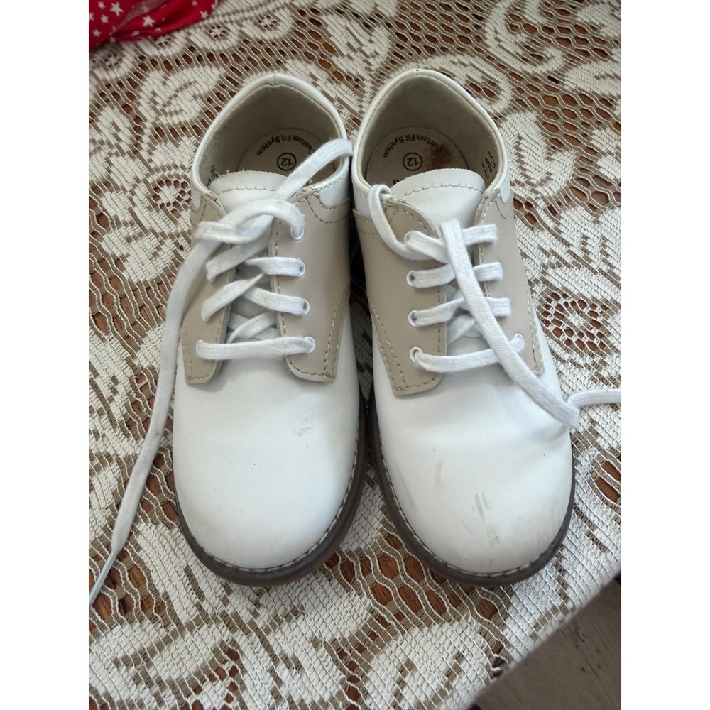 Footmates Cheer Kids Saddle Shoes White Champagne Leather Oxfords Size 12 Medium
